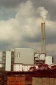 DEZA Valašské Meziříčí vypustila nejvíce karcinogenních a reprotoxických látek ze všech podniků v České republice DEZA Valašské Meziříčí vypustila nejvíce karcinogenních a reprotoxických látek ze všech podniků v České republice: ZLÍN – Chemický průmysl, výroba plastových…