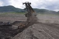 Stamiliony pro Pavla Tykače, místo pro obce? Stamiliony pro Pavla Tykače, místo pro obce?: Sev.en miliardáře Pavla Tykače aktuálně jedná se…