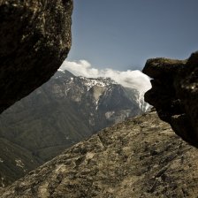 Národní park Sequoia - výhled z Moro Rock na hlavní hřeben Sierra Nevady