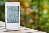 Jak vybrat meteorologickou stanici či teploměr? Jak vybrat meteorologickou stanici či teploměr?: Jak název napovídá, domácí meteostanice je stanice…