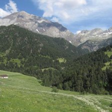 Druhý nejvyšší vrchol Pyrenejí - Pico Posets